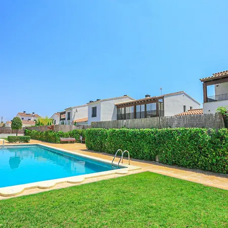 Passeig Del Mar 1 B Only Families * Cambrils